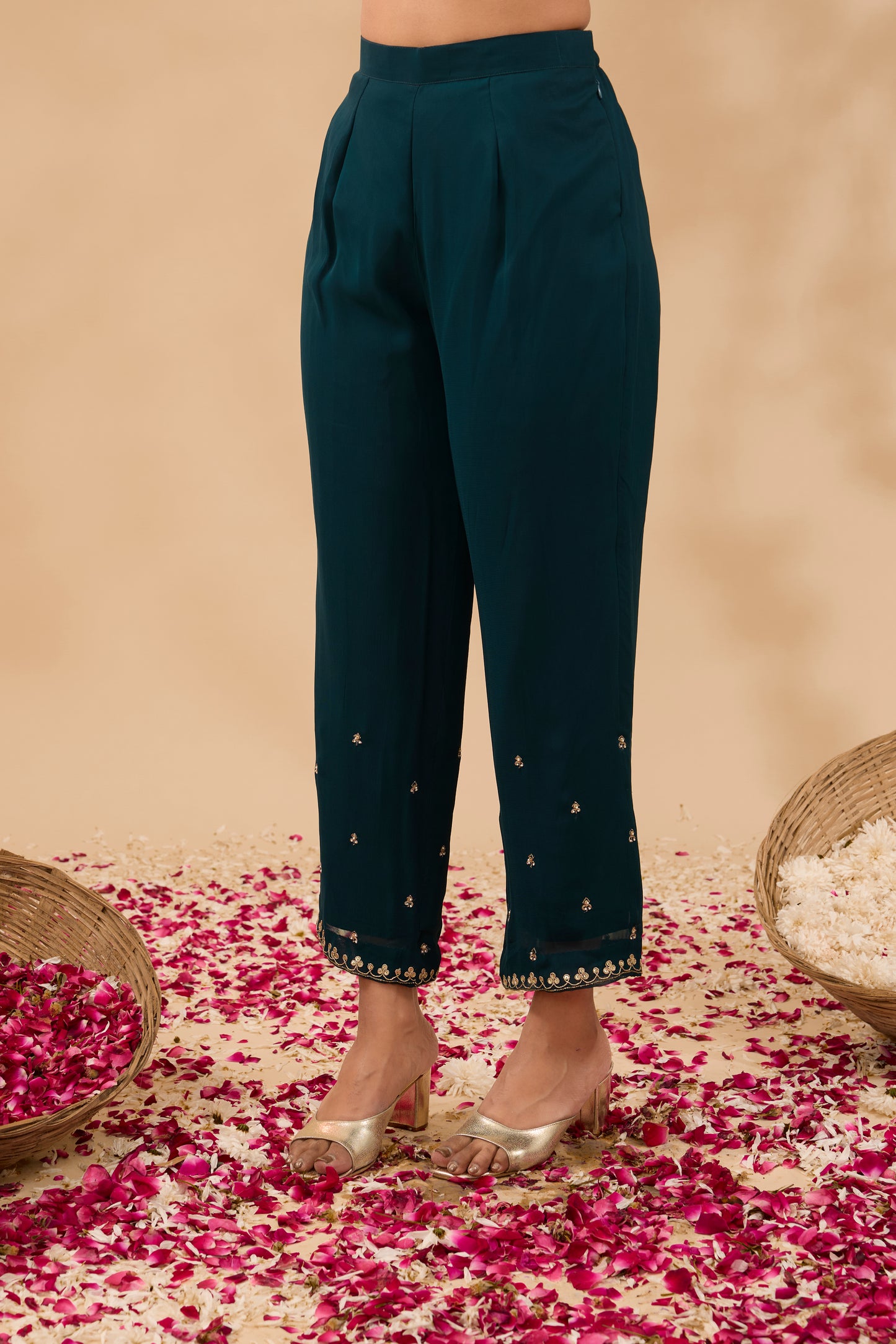 FARAH TEAL HAND EMBROIDERED STRAIGHT GEORGETTE KURTA SET (SET OF 3)