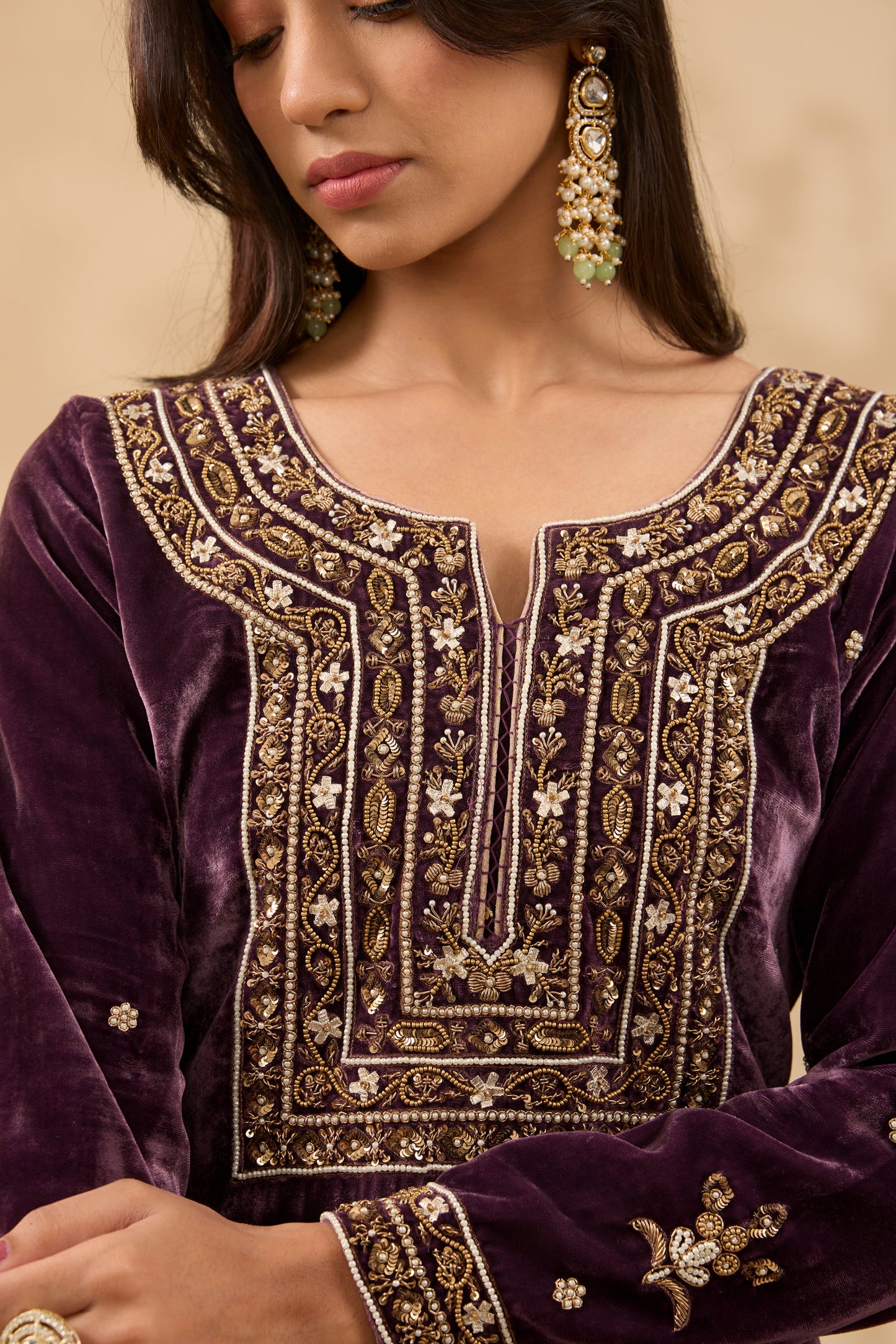 FARAH SILK VELVET DARK LAVENDER HAND EMBROIDERED KURTA SET (SET OF 3)