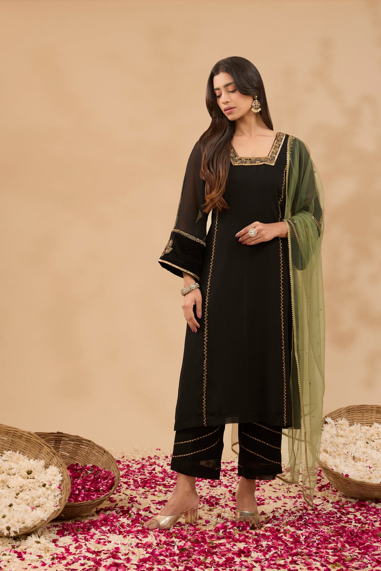 FARAH HAND EMBROIDERED BLACK AND GREEN GEORGETTE KURTA SET (SET OF 3)