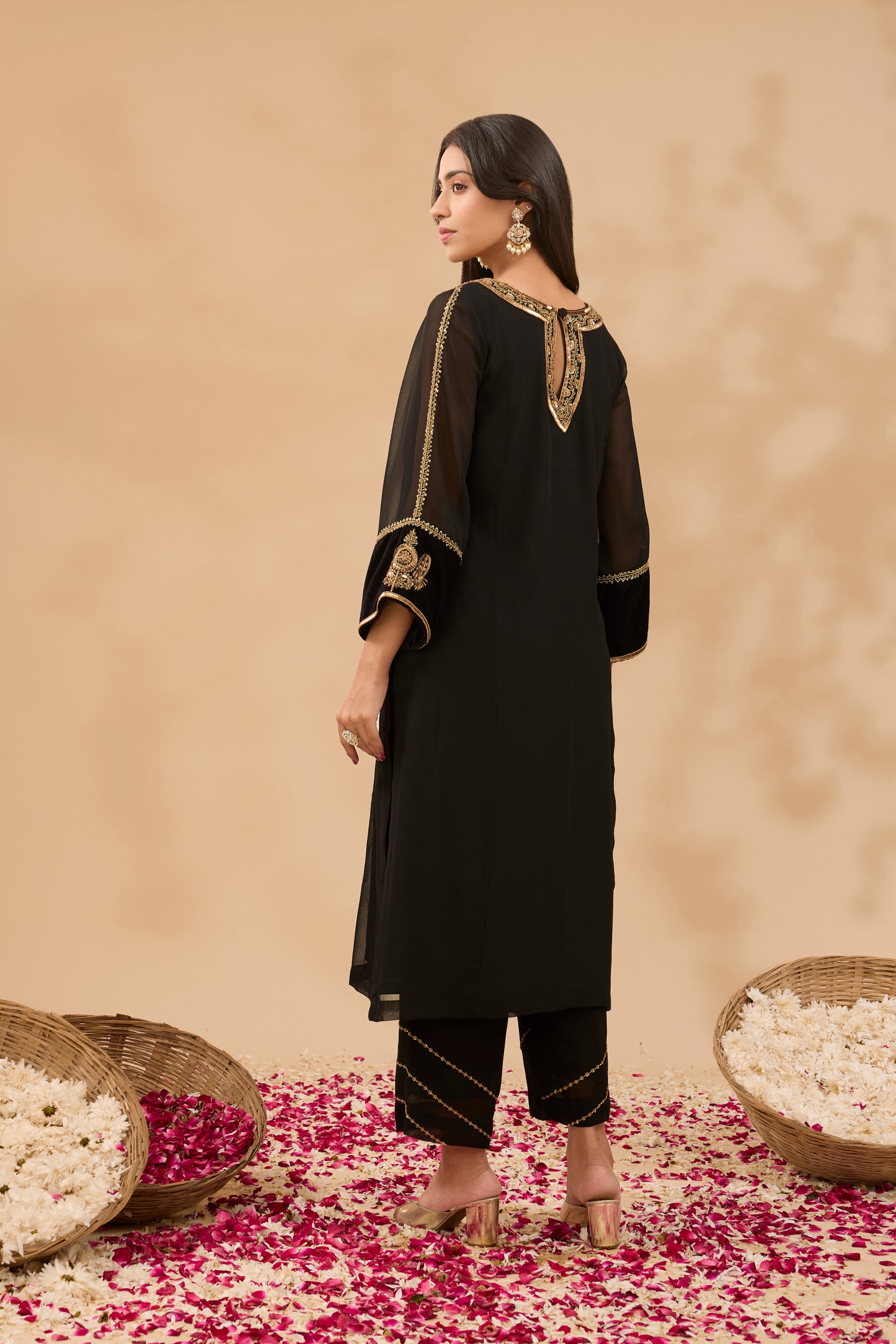 FARAH HAND EMBROIDERED BLACK AND GREEN GEORGETTE KURTA SET (SET OF 3)