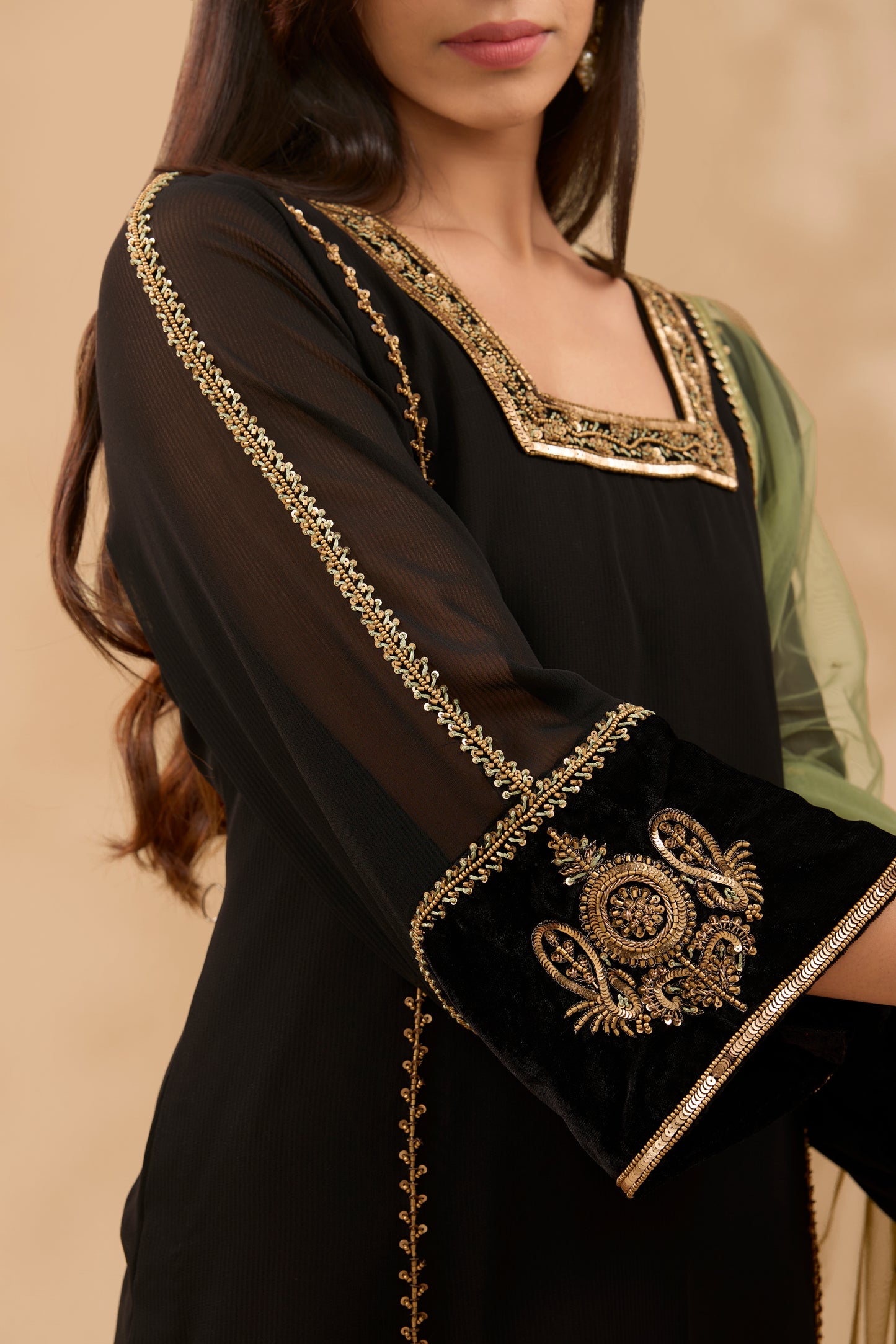 FARAH HAND EMBROIDERED BLACK AND GREEN GEORGETTE KURTA SET (SET OF 3)