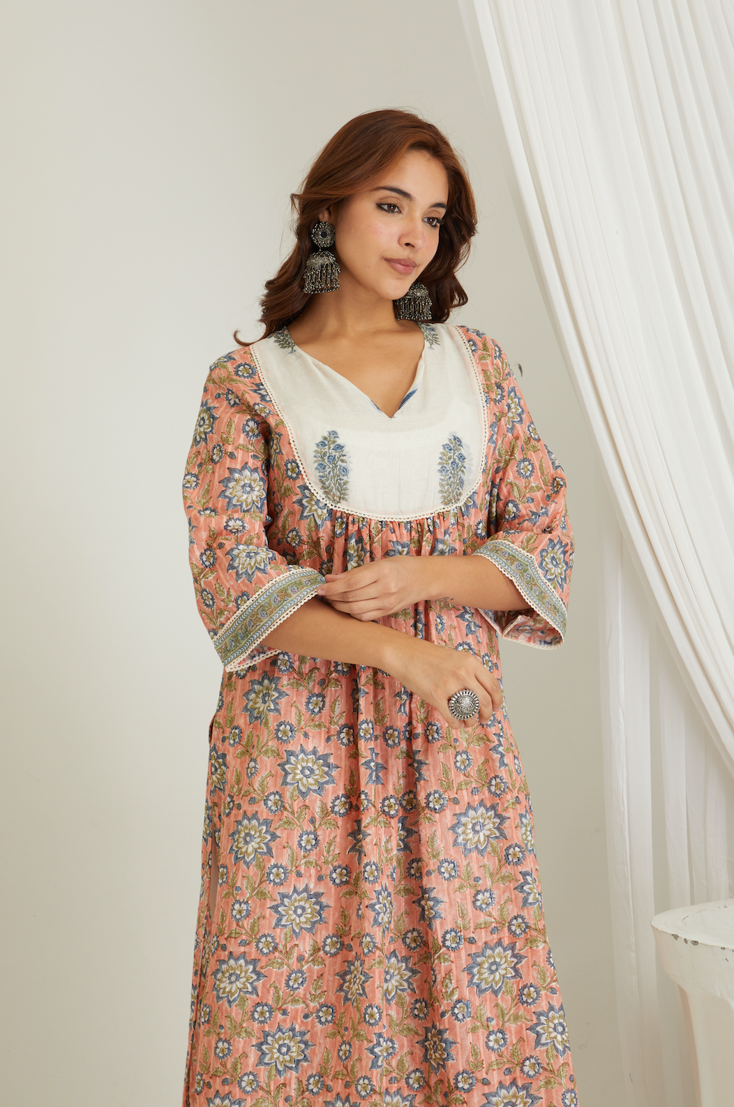 RAYA HAND BLOCK PRINTED LUREX PEACH KURTA AND PANTS (SET OF 2)