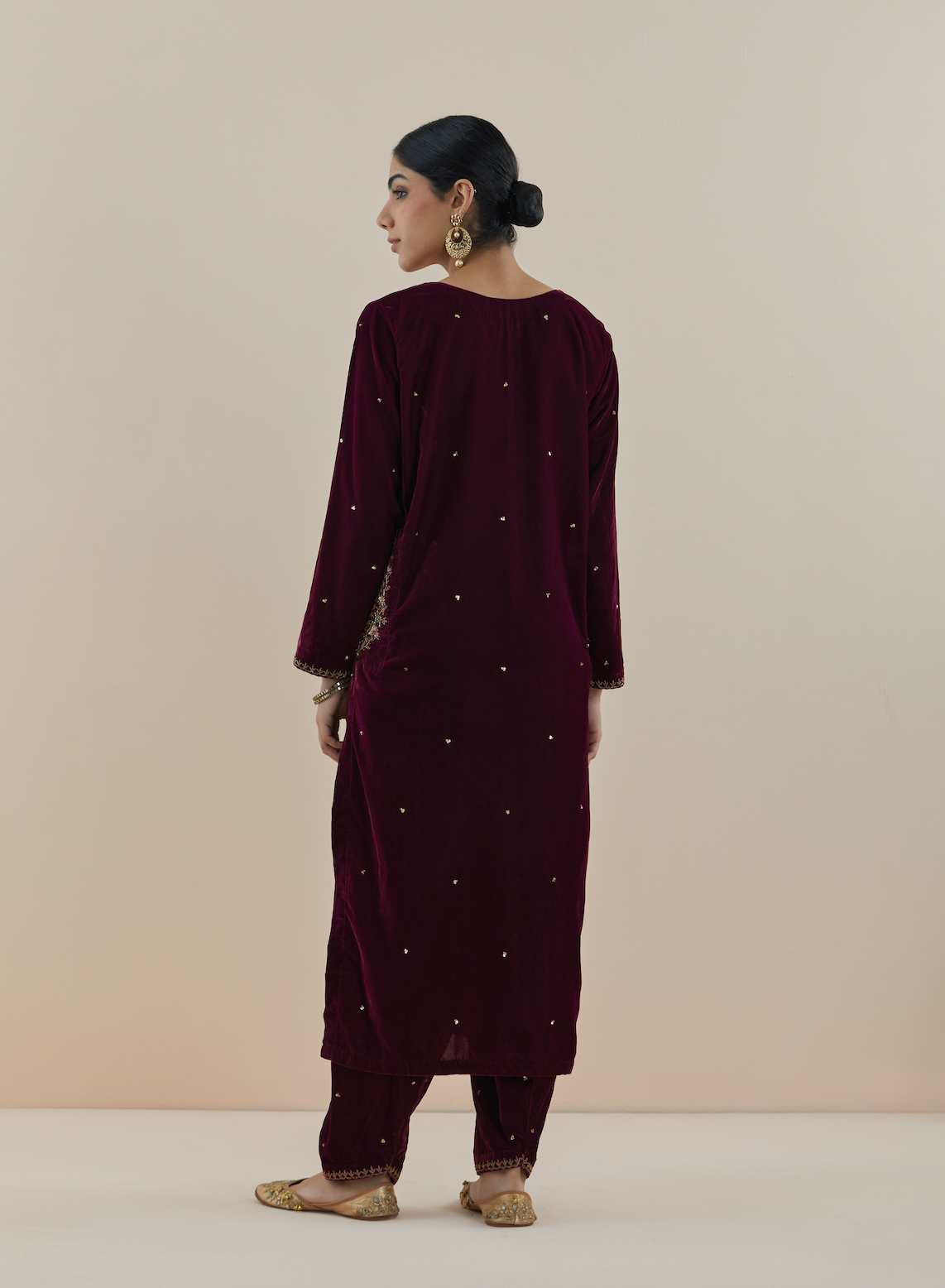Royal Maroon Hand Embroidered Velvet Kurta (Set of 2)