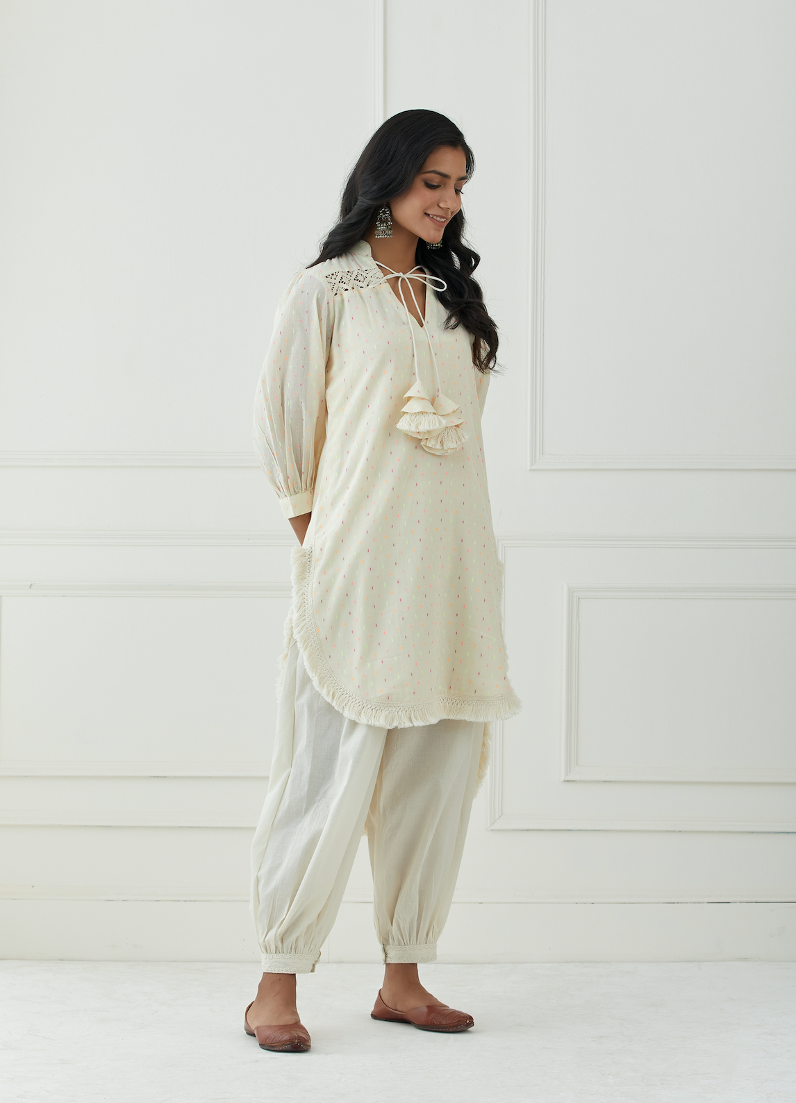 Meraki Dobby High-low Kurta Set